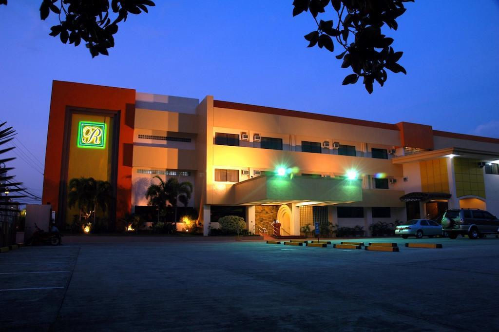 Grand Regal Hotel باكولود المظهر الخارجي الصورة